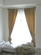 ม่านจีบสองชั้นรางโชว์ คอนโด ลา วี ออง โรส เพลส La Vie En Rose Place