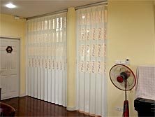 ฉากกั้นห้อง pvc ชนิดเจาะช่องแสง