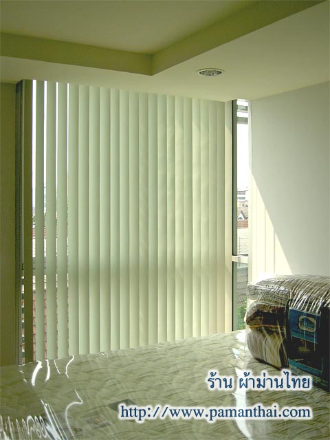 ม่านปรับแสง ใยสังเคราะห์